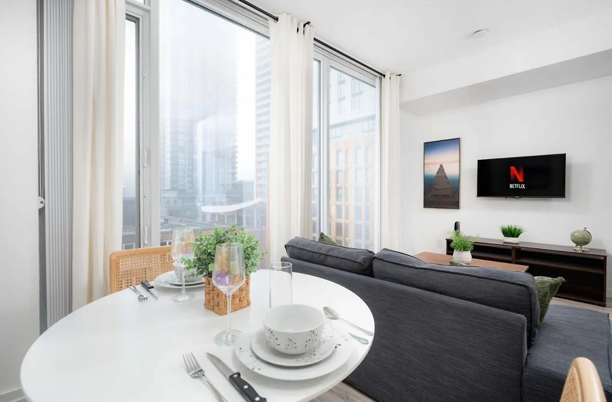 1Bd Next To Queen St - Most Ideal Location Toronto Apartment